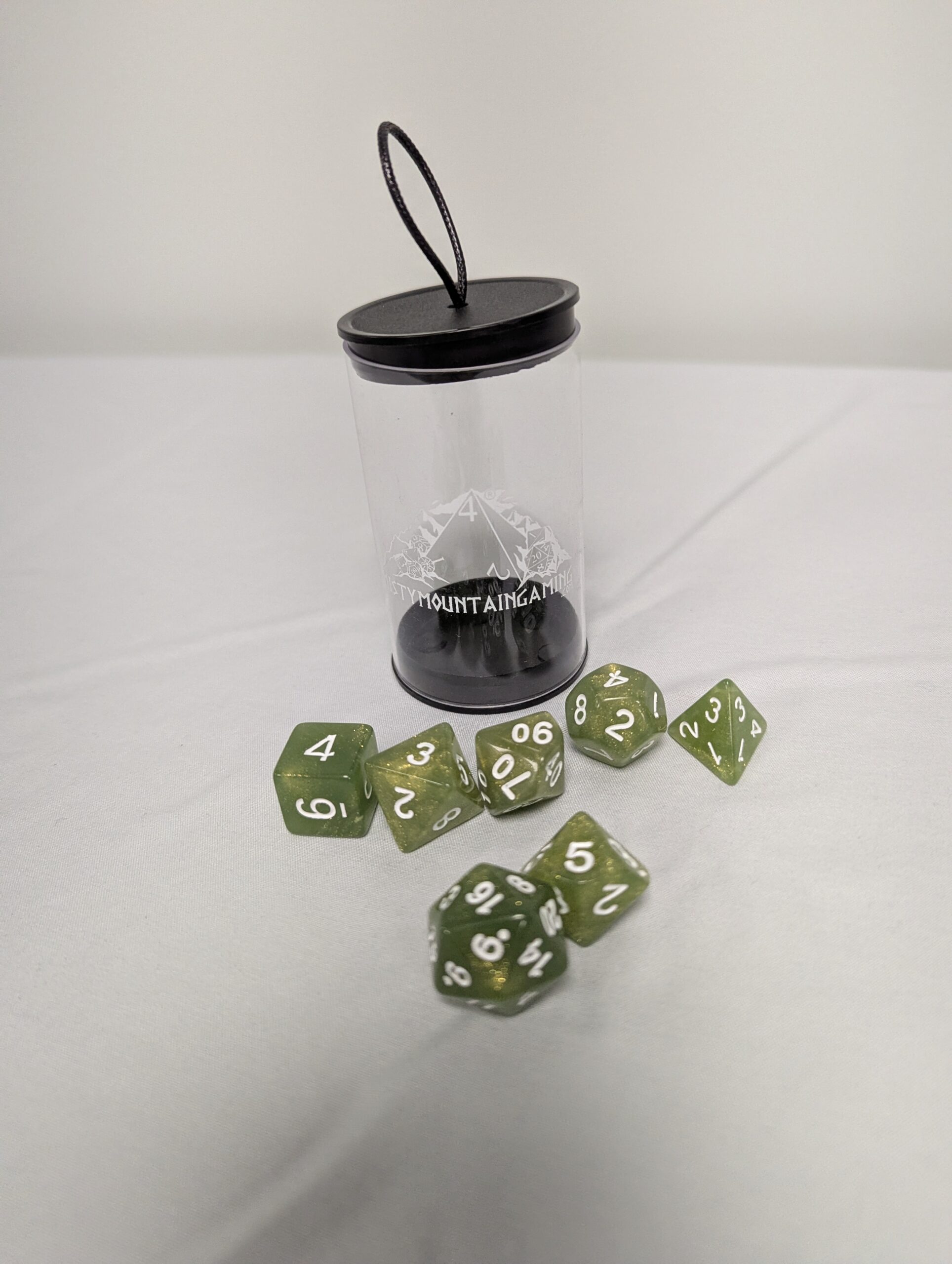 048 - Green Acrylic 7 piece dice set